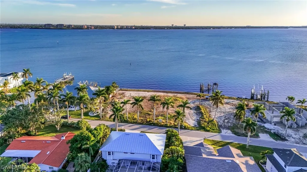 648 Coral Drive Cape Coral FL 33904