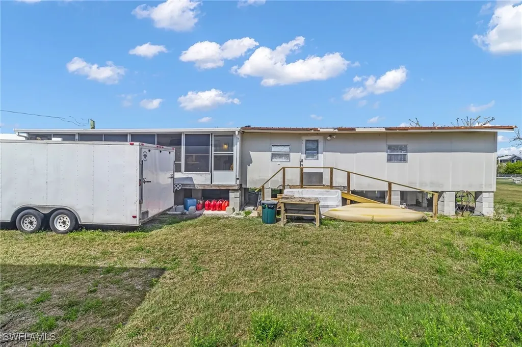224 Mamie Street Chokoloskee FL 34138