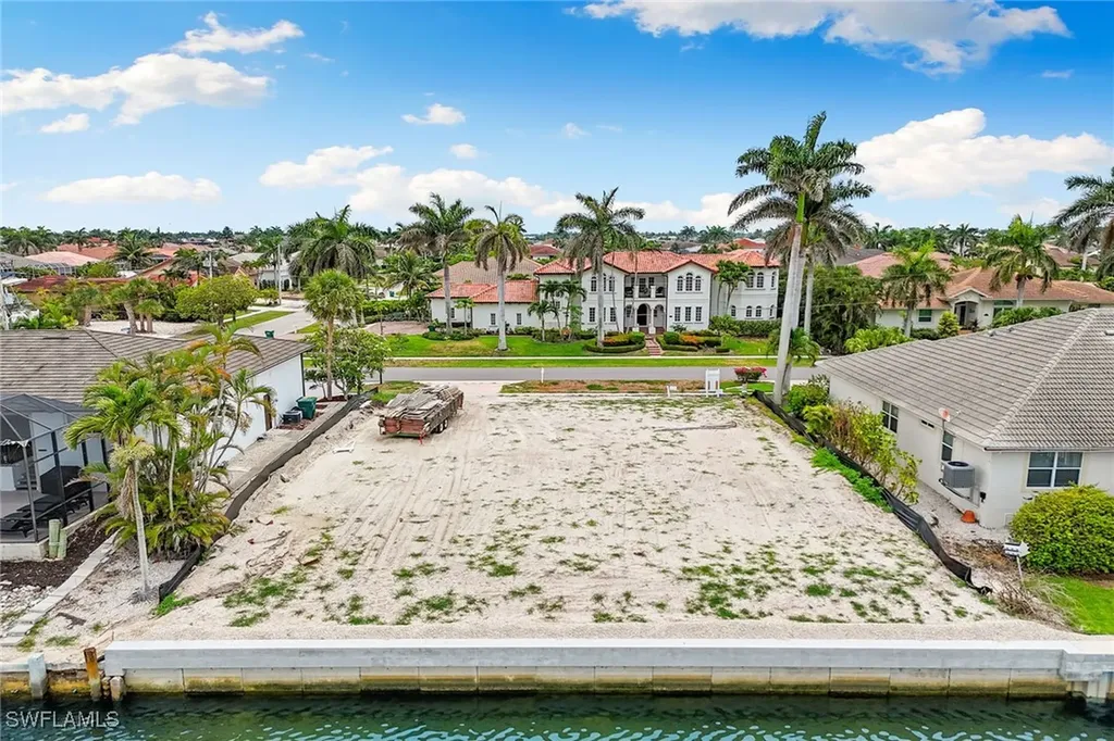 372 Lamplighter Drive Marco Island FL 34145