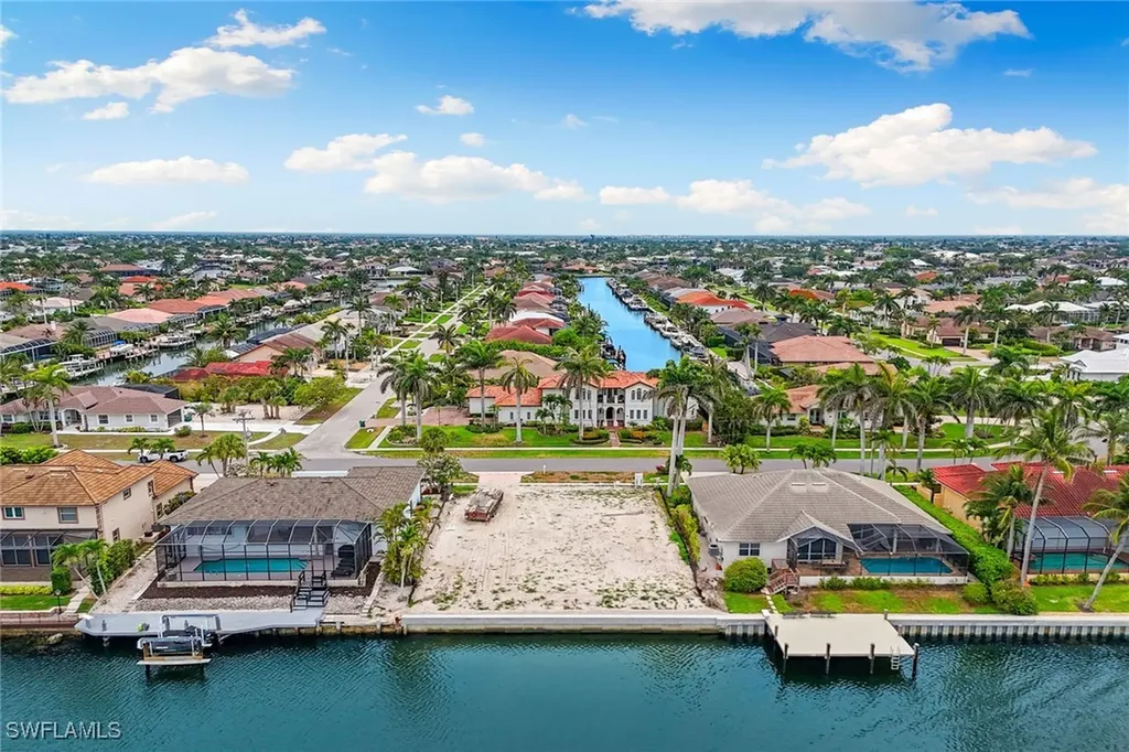 372 Lamplighter Drive Marco Island FL 34145