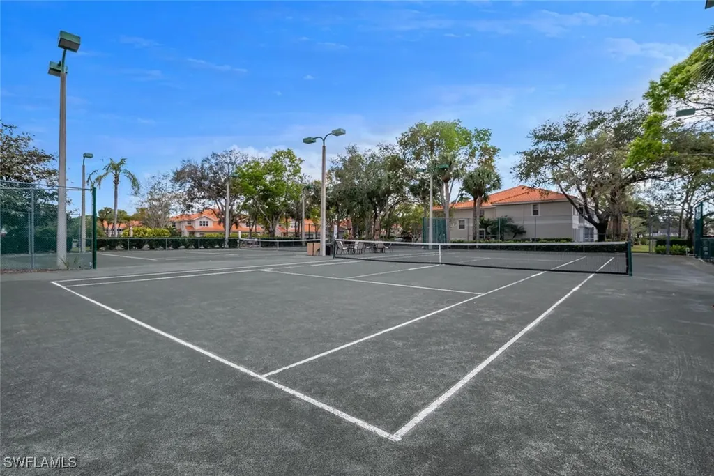 2585 Old Groves Road Naples FL 34109