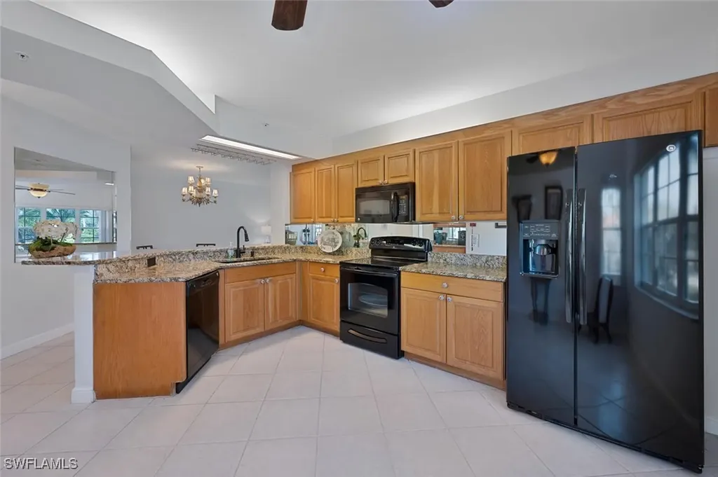 2585 Old Groves Road Naples FL 34109