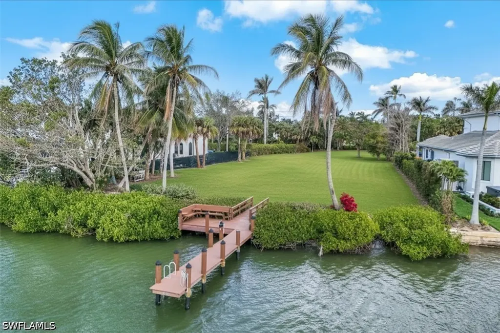 286 Spring Line Drive Naples FL 34102