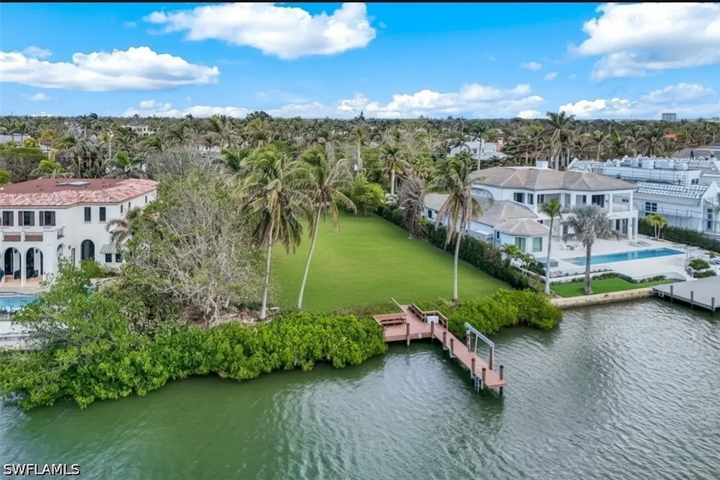 286 Spring Line Drive Naples FL 34102