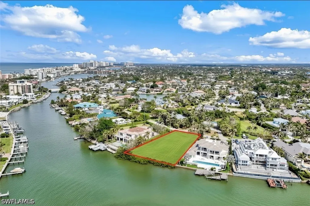 286 Spring Line Drive Naples FL 34102