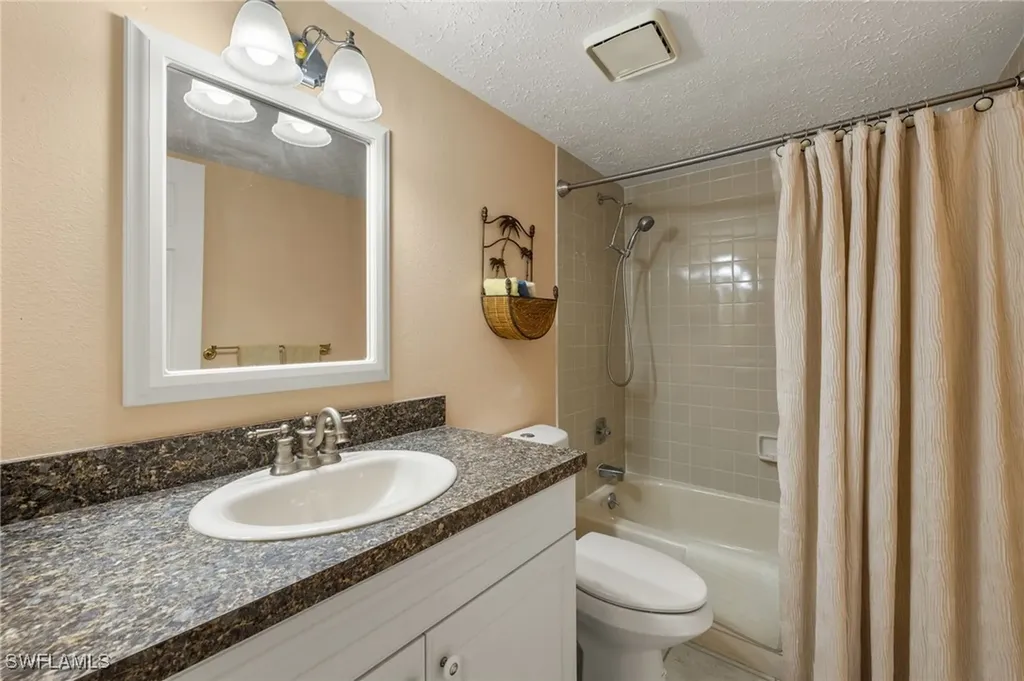 3631 SE 10th Avenue Cape Coral FL 33904