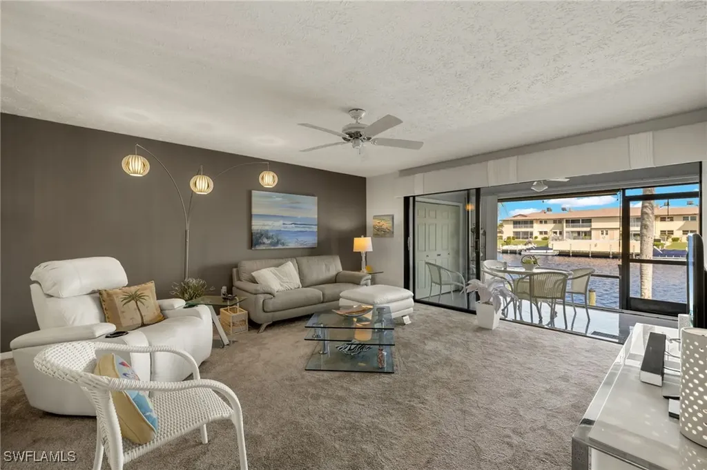 3631 SE 10th Avenue Cape Coral FL 33904