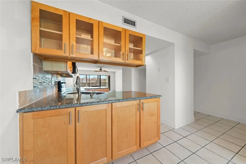 1440 Middle Gulf Drive Sanibel FL 33957