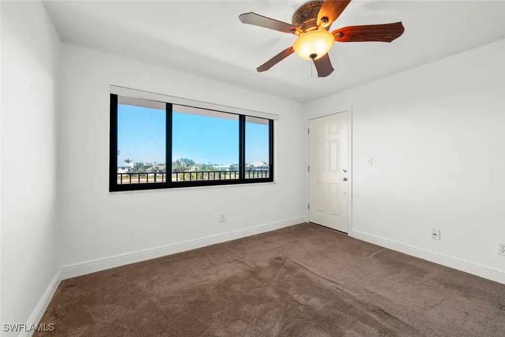 1440 Middle Gulf Drive Sanibel FL 33957