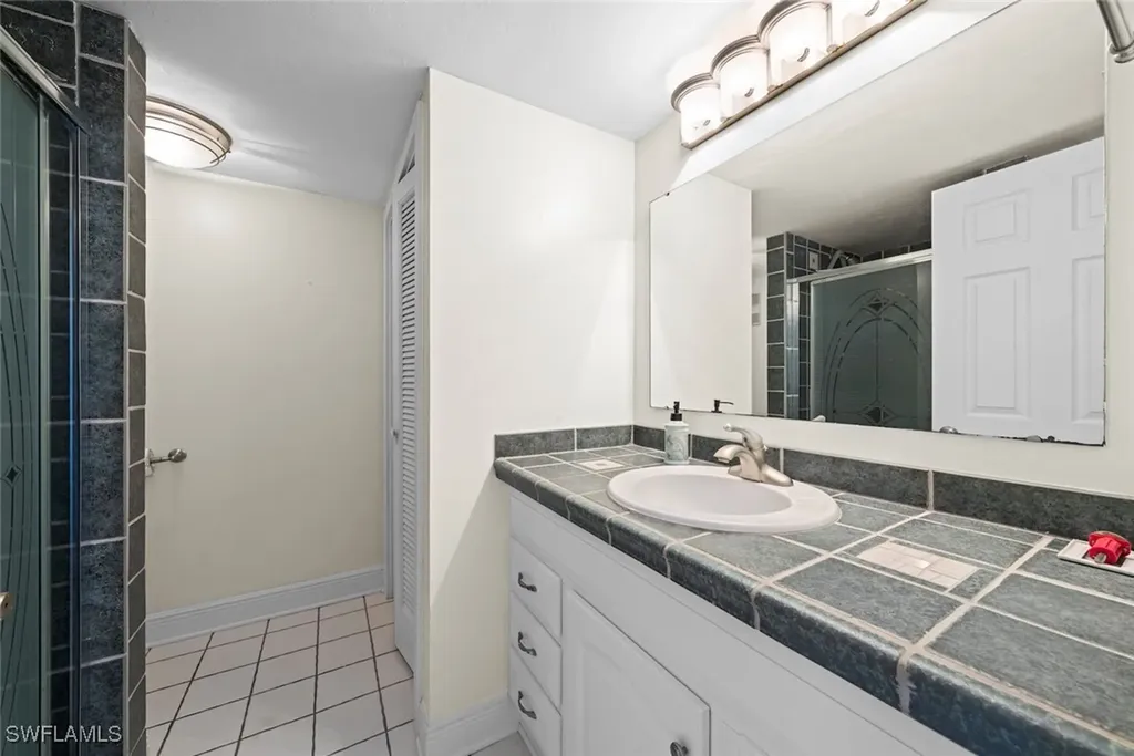 1440 Middle Gulf Drive Sanibel FL 33957