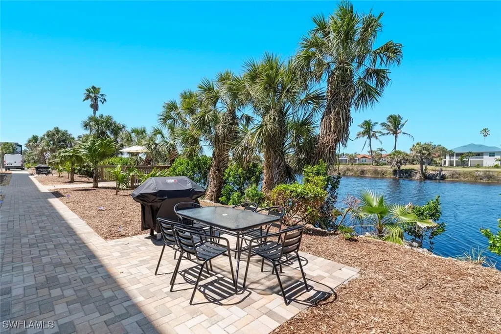 1440 Middle Gulf Drive Sanibel FL 33957