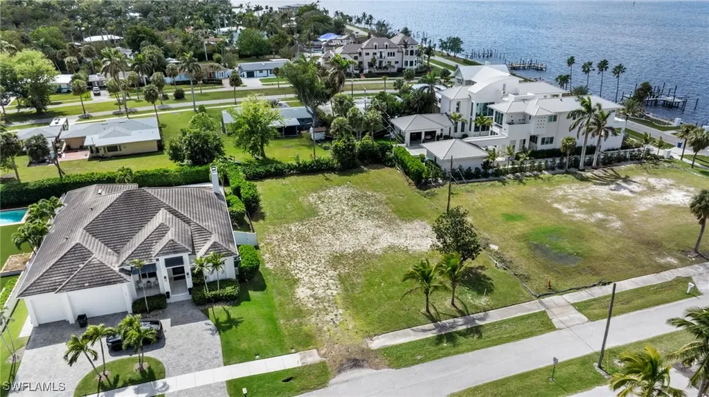 1212 Twin Palm Drive Fort Myers FL 33919