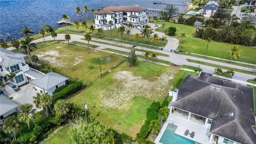 1212 Twin Palm Drive Fort Myers FL 33919