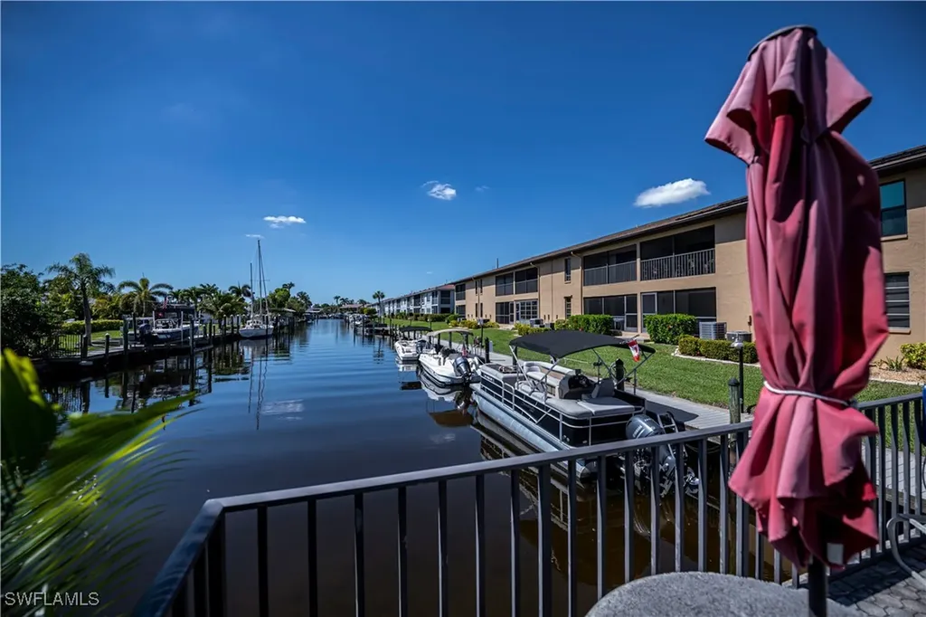 232 Cape Coral Parkway E Cape Coral FL 33904