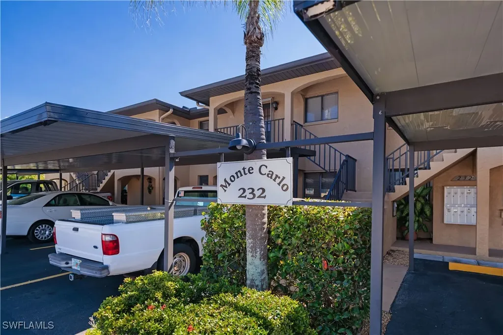 232 Cape Coral Parkway E Cape Coral FL 33904