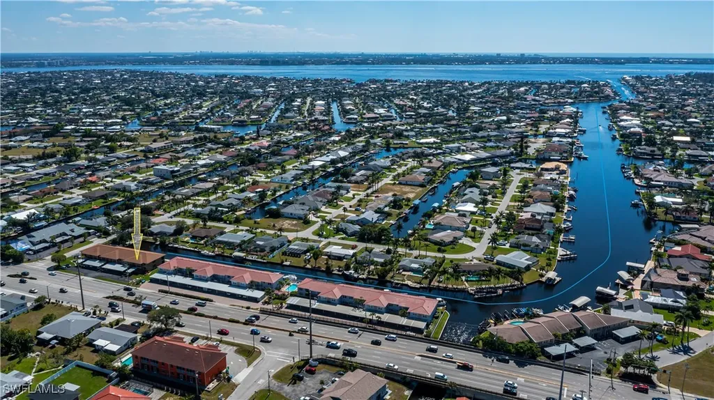 232 Cape Coral Parkway E Cape Coral FL 33904