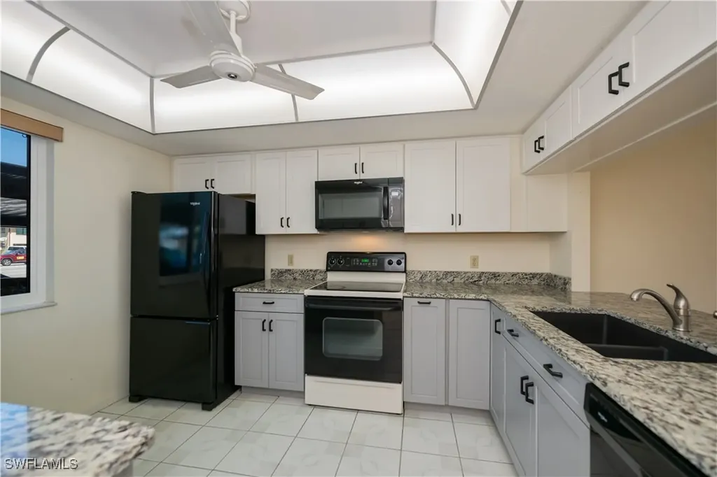 232 Cape Coral Parkway E Cape Coral FL 33904