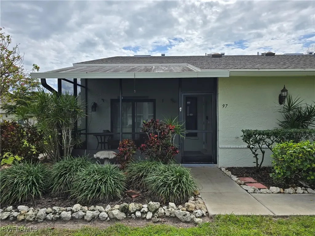 1433 SW 51st Lane Cape Coral FL 33914