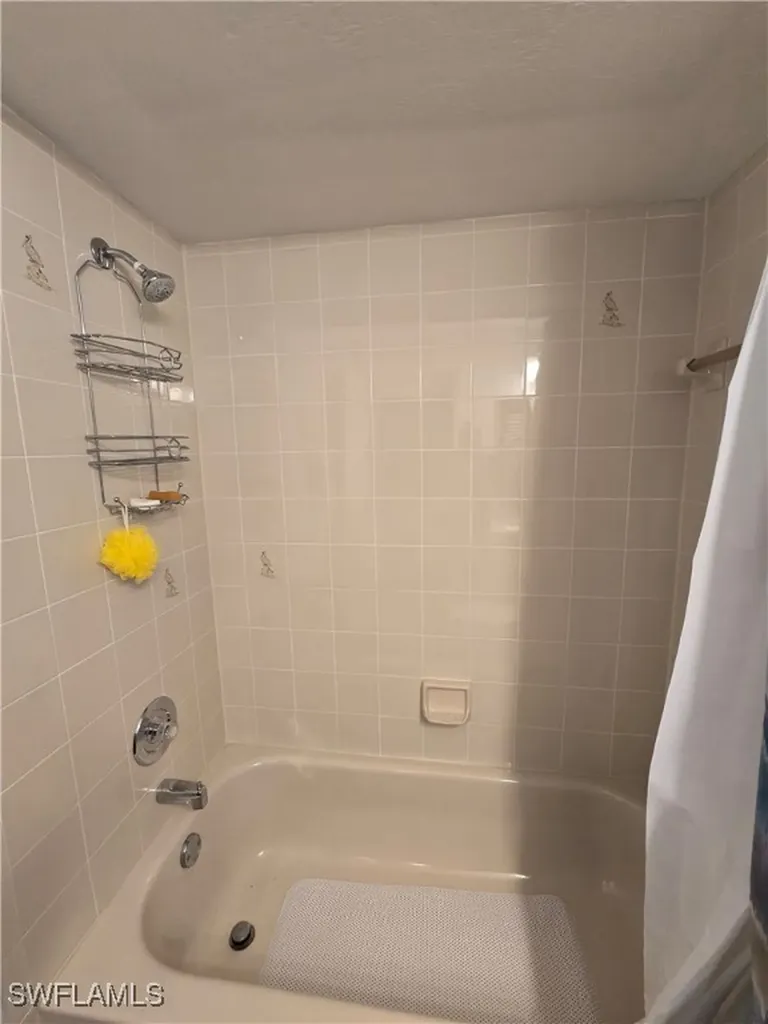 1433 SW 51st Lane Cape Coral FL 33914