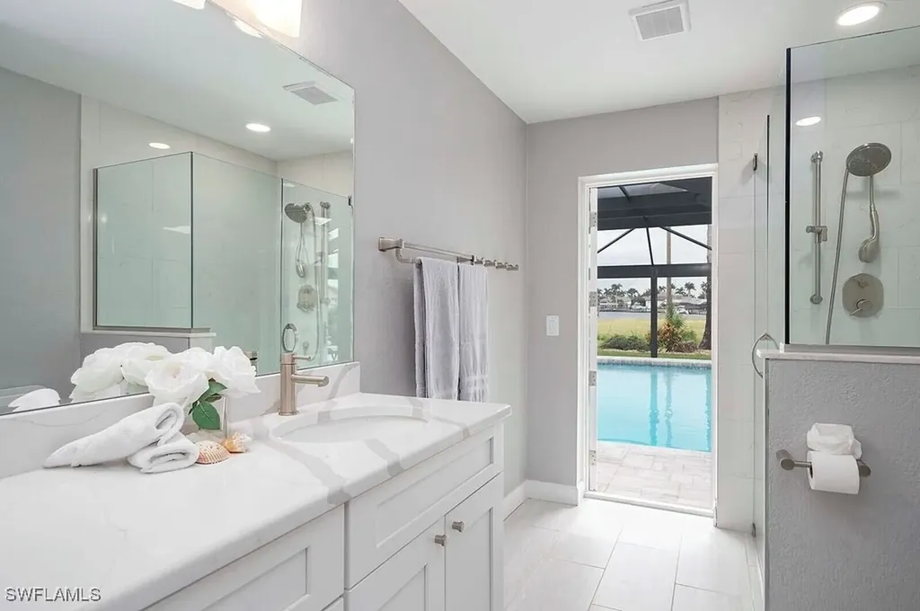115 SW 57th Terrace Cape Coral FL 33914