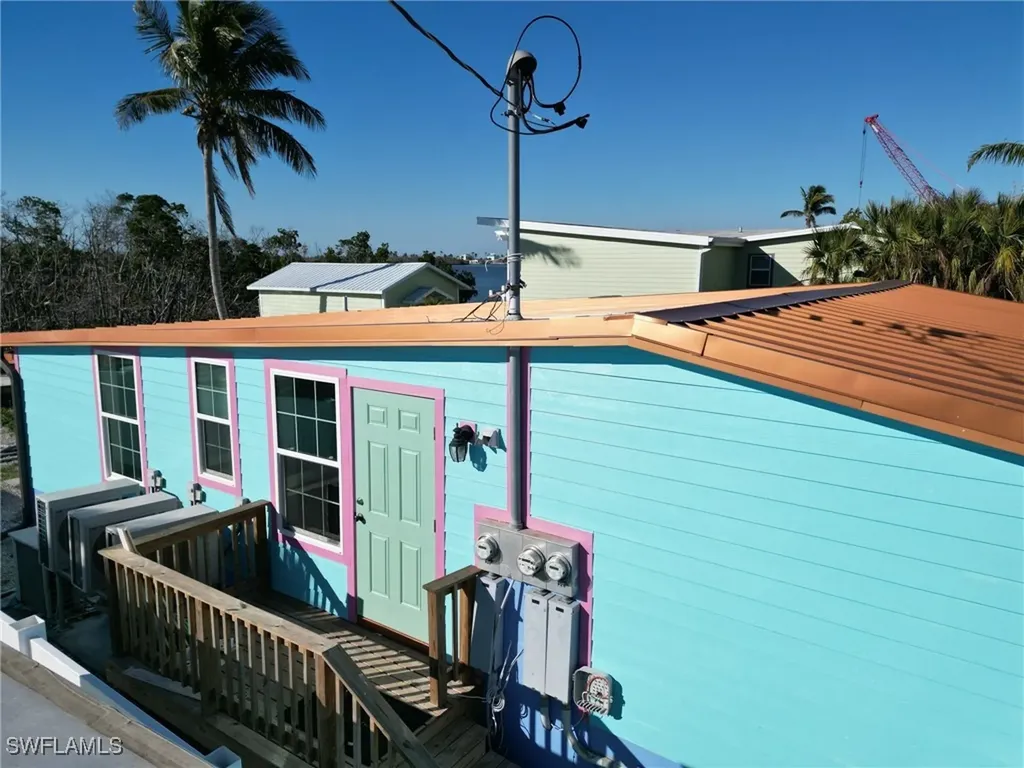 4874 Pine Island Road NW Matlacha FL 33993