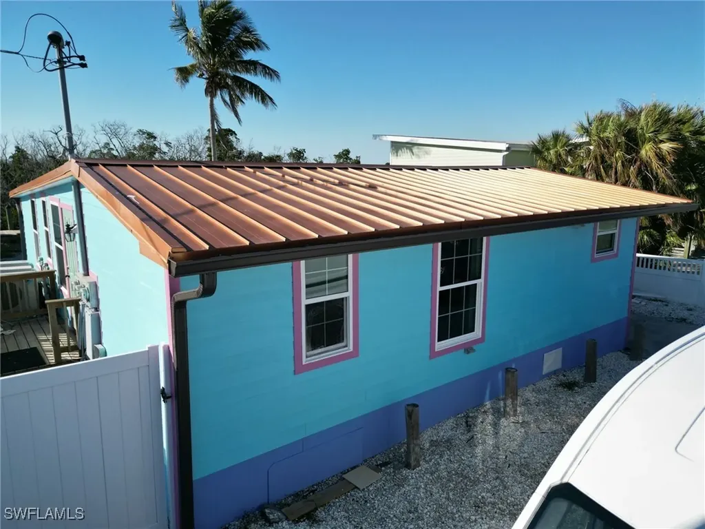 4874 Pine Island Road NW Matlacha FL 33993