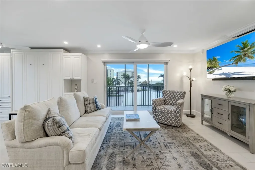3450 Gulf Shore Boulevard N Naples FL 34103