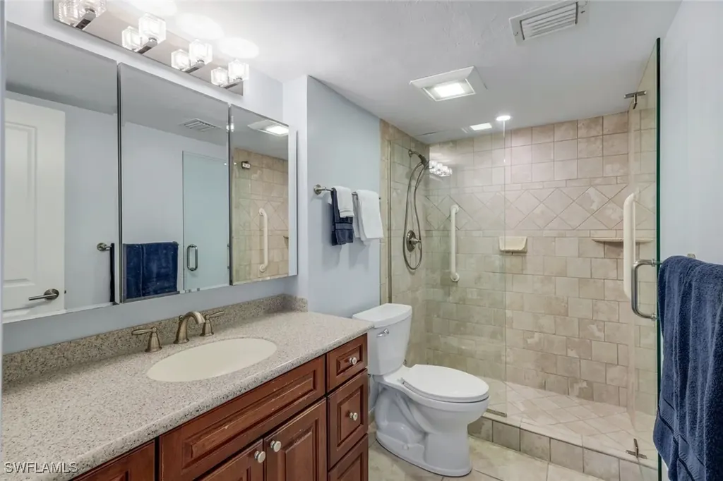 3450 Gulf Shore Boulevard N Naples FL 34103
