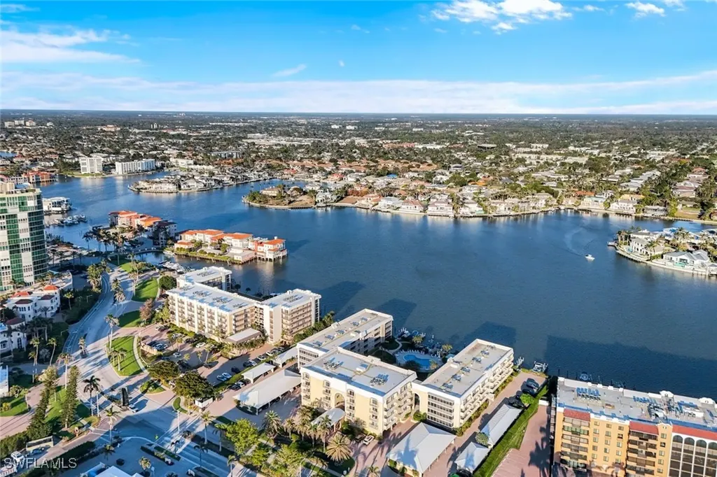 3450 Gulf Shore Boulevard N Naples FL 34103