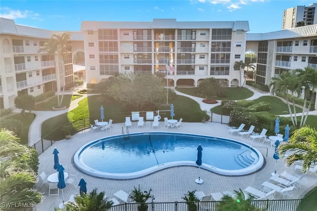 3450 Gulf Shore Boulevard N Naples FL 34103