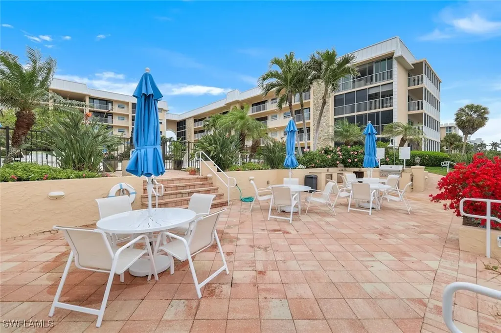 3450 Gulf Shore Boulevard N Naples FL 34103
