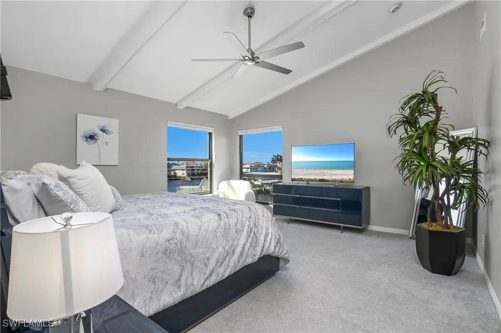 1903 SE 40th Terrace Cape Coral FL 33904