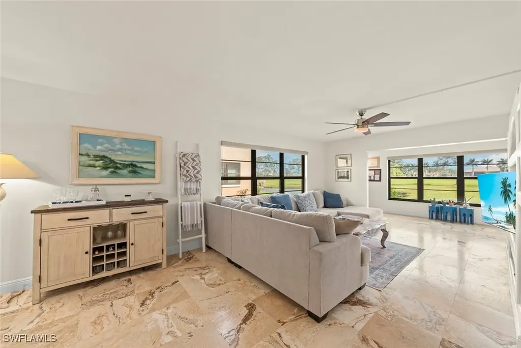 2137 SW Pine Lane Cape Coral FL 33991