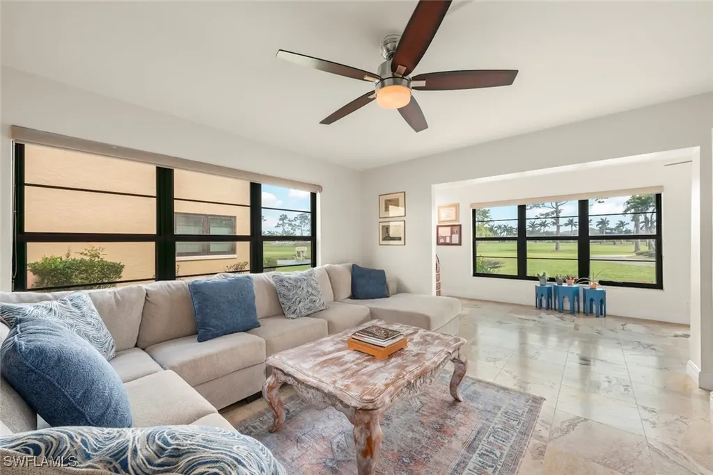2137 SW Pine Lane Cape Coral FL 33991