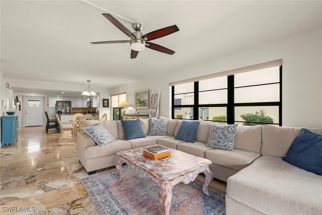 2137 SW Pine Lane Cape Coral FL 33991