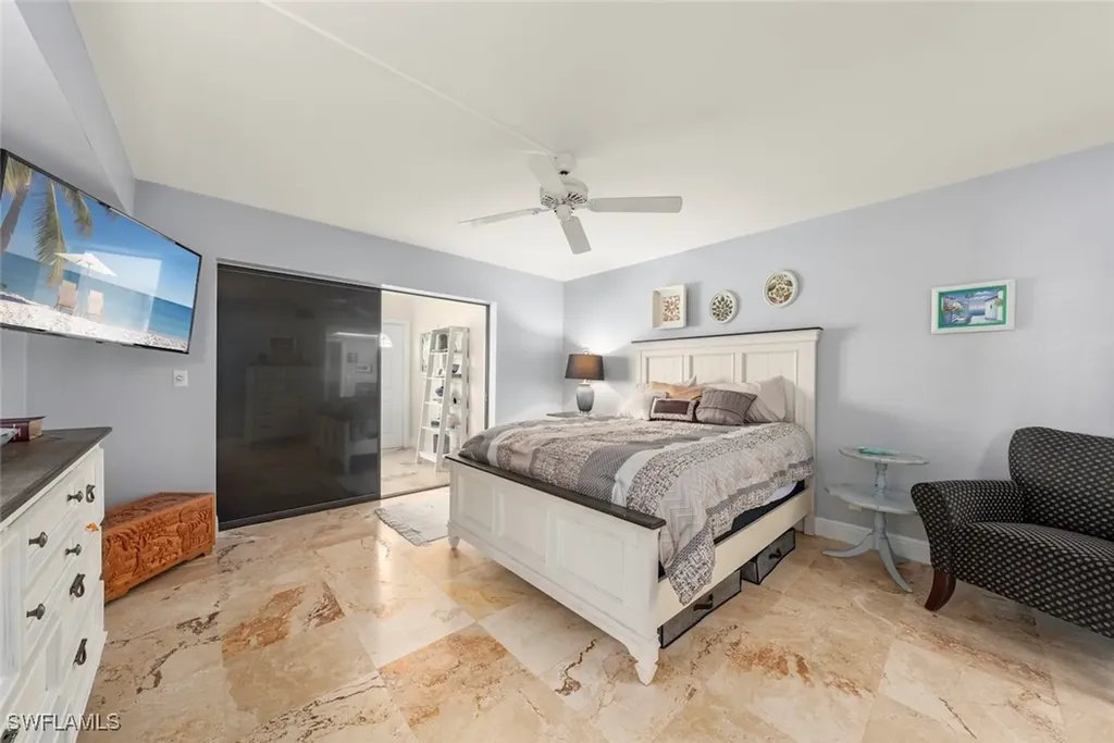 2137 SW Pine Lane Cape Coral FL 33991