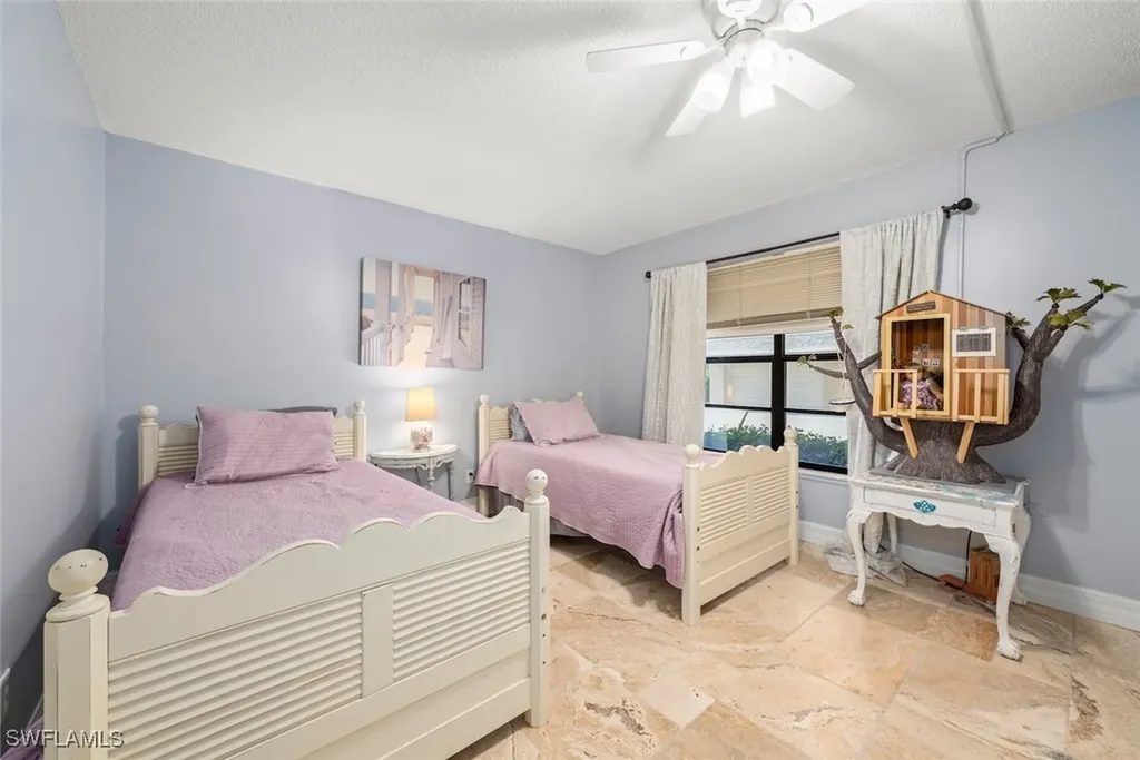2137 SW Pine Lane Cape Coral FL 33991