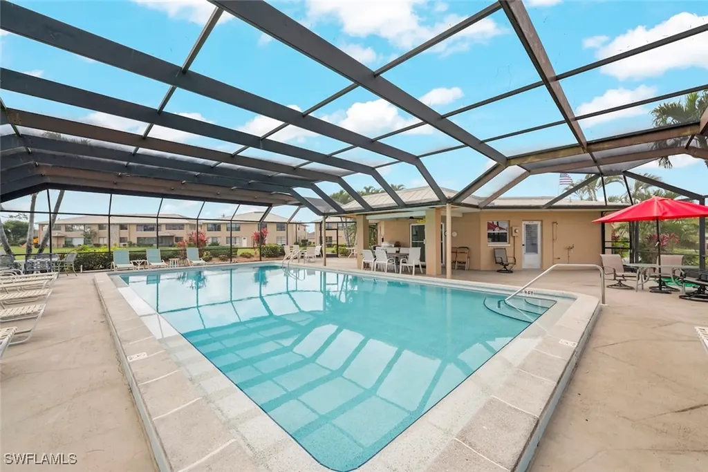 2137 SW Pine Lane Cape Coral FL 33991