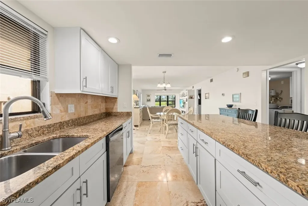2137 SW Pine Lane Cape Coral FL 33991