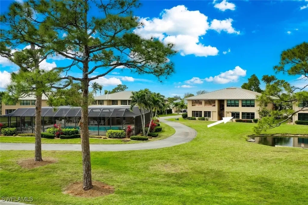2137 SW Pine Lane Cape Coral FL 33991