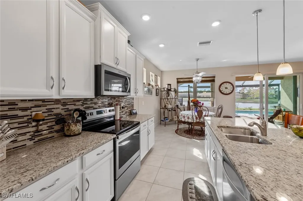 4178 Bloomfield Street Fort Myers FL 33916