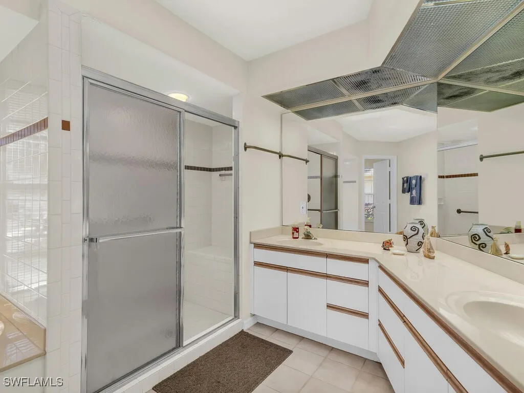 111 Morning Star Cay Naples FL 34114