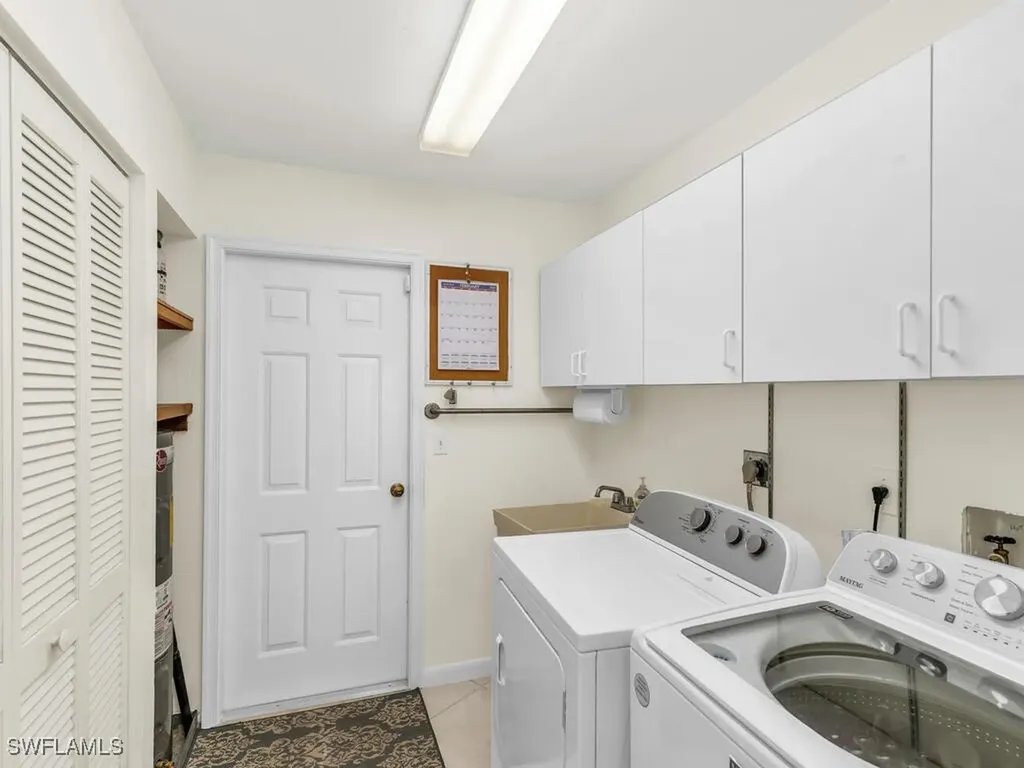 111 Morning Star Cay Naples FL 34114