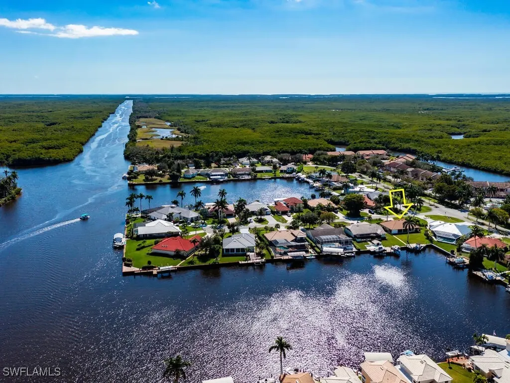 111 Morning Star Cay Naples FL 34114
