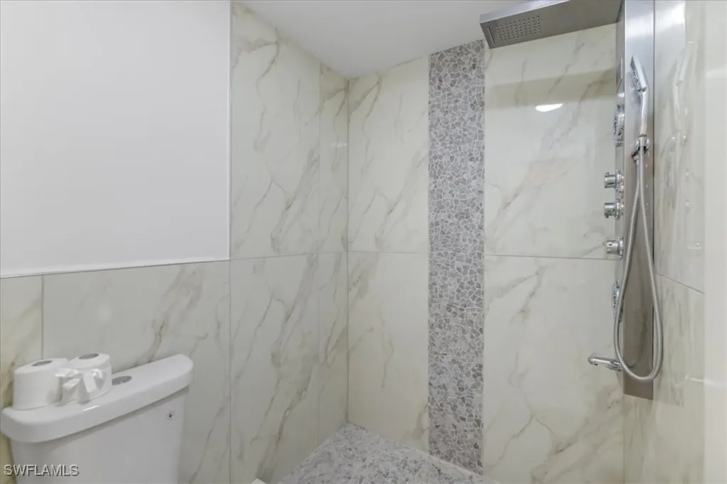 1212 SE 6th Terrace Cape Coral FL 33990