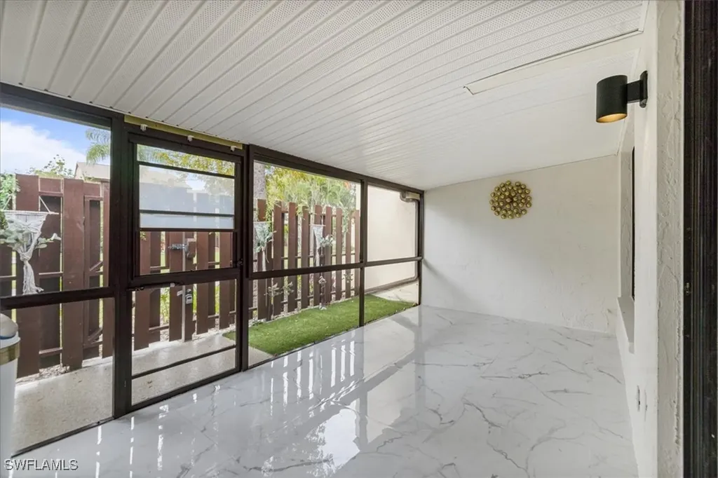 1212 SE 6th Terrace Cape Coral FL 33990