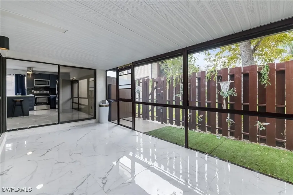 1212 SE 6th Terrace Cape Coral FL 33990