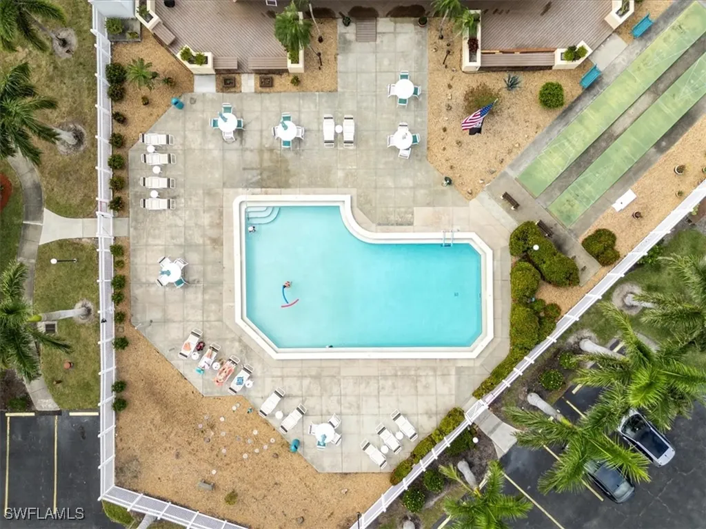 1212 SE 6th Terrace Cape Coral FL 33990