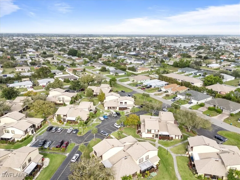 1212 SE 6th Terrace Cape Coral FL 33990