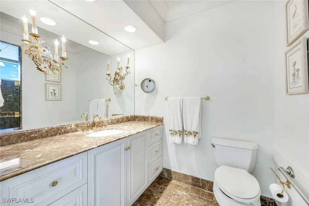 10 Seagate Drive Naples FL 34103